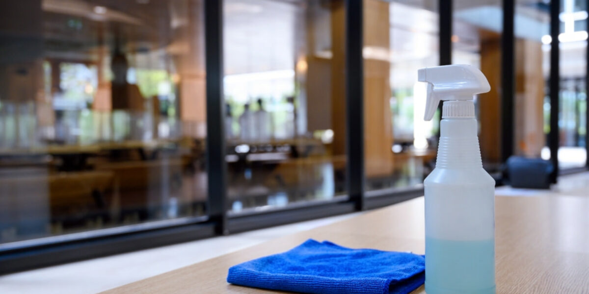 How to keep the office breakroom clean